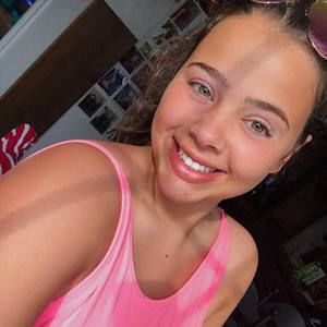 Meet your Posher, Gabrielle